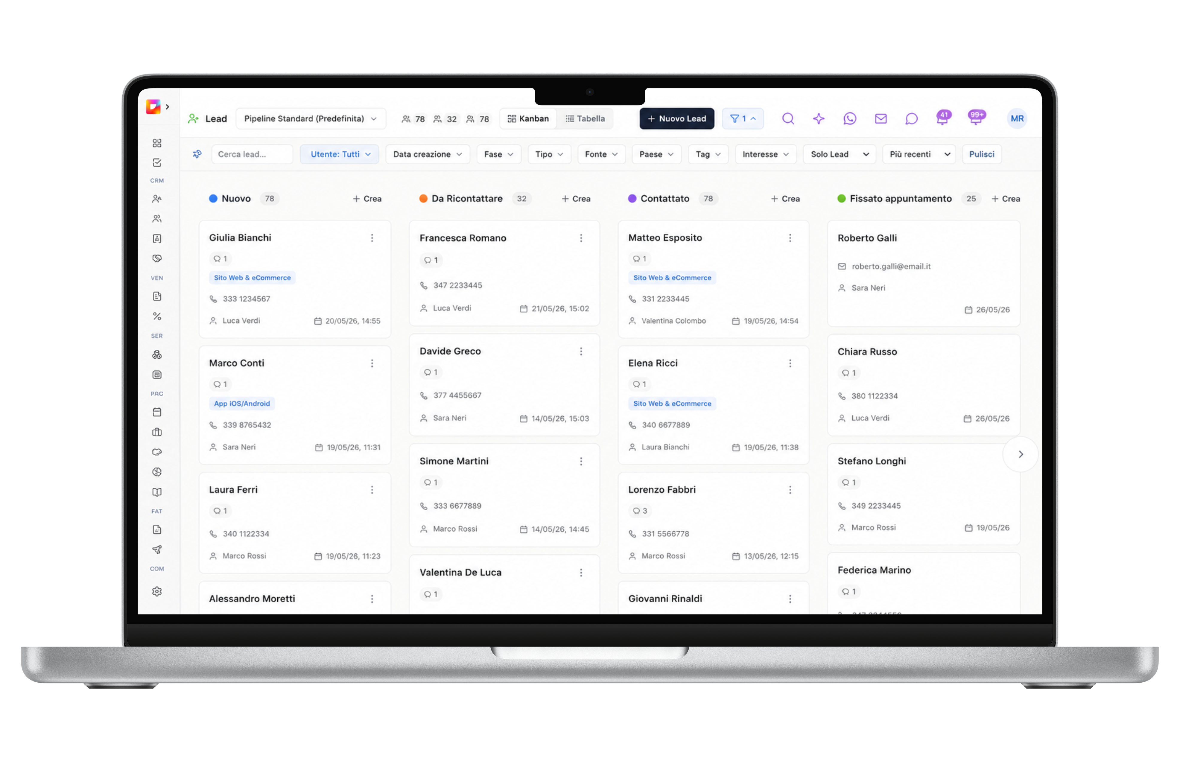 Schermata Flusia della pipeline lead in vista Kanban